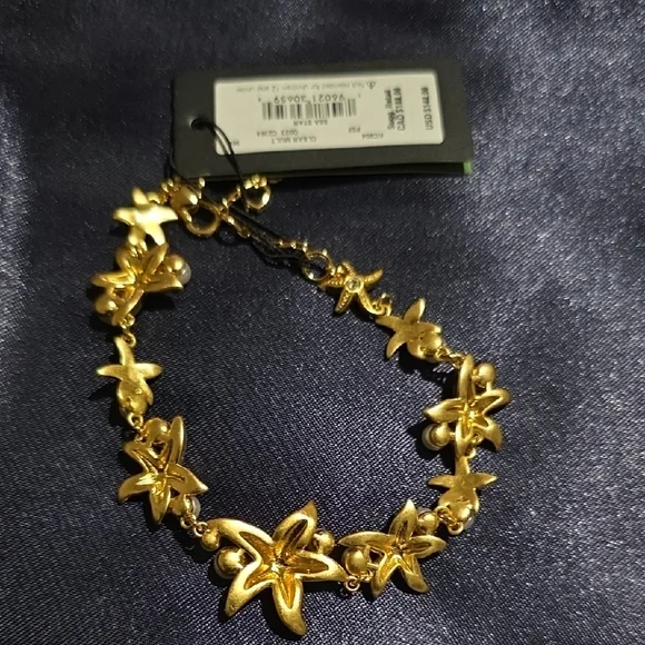 Kate Spade‎ Gold Starfish and Pearl Bracelet - Picture 5 of 7